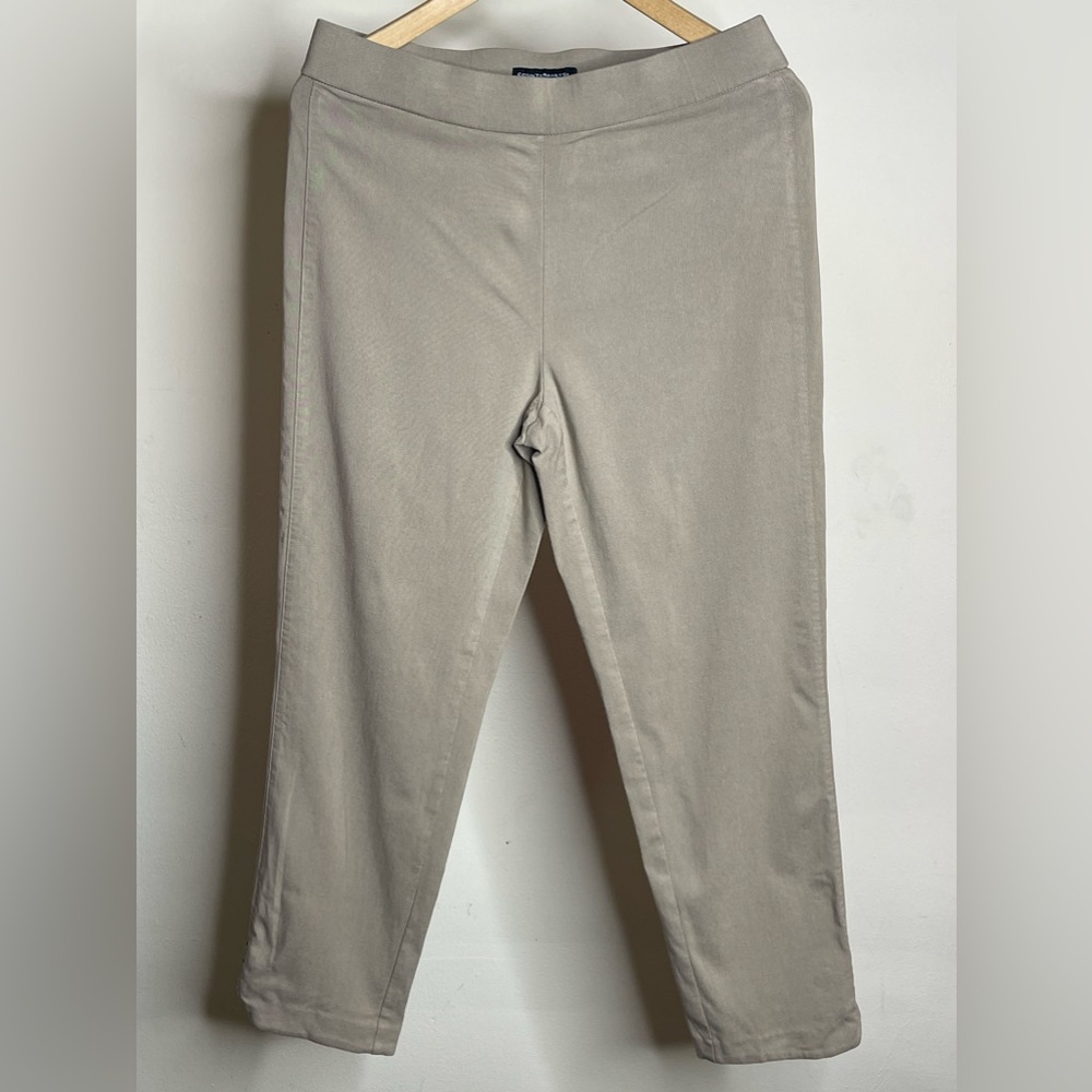 Counterparts Brand Dress Capris